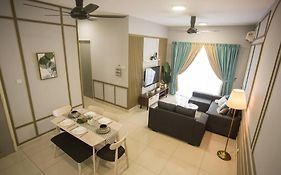 New Skysuites Lovely 2 Bedroom 4-6Pax